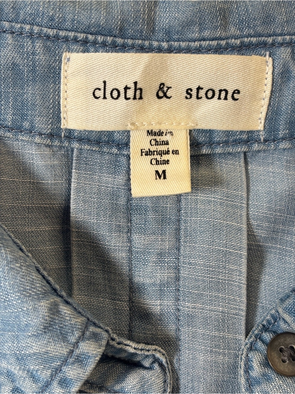 Cloth & Stone 100% Tencel Lyocell Chambray Blouse Size M Anthropologie - Picture 4 of 7